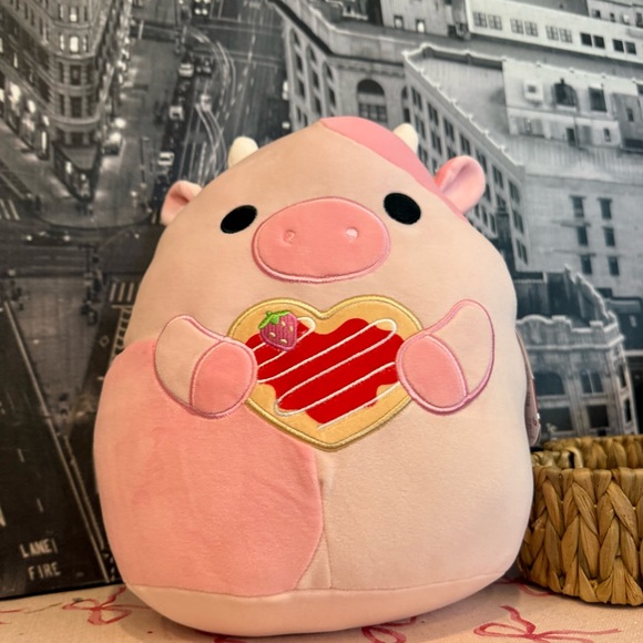 NWT Squishmallows Reshma Cow Valentine Plush 12 Inch - Picture 2 of 7